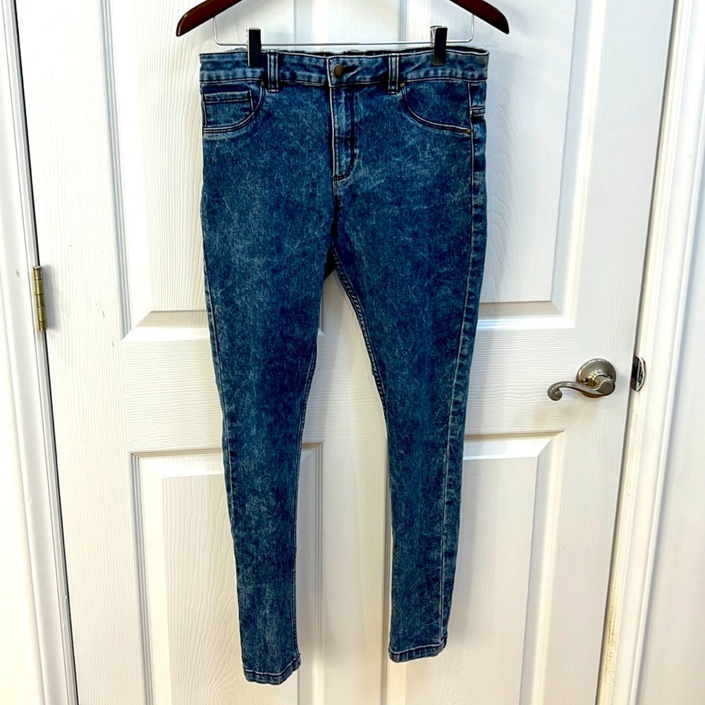 Forever 21 Acid Wash Skinny Jeans, Size 29